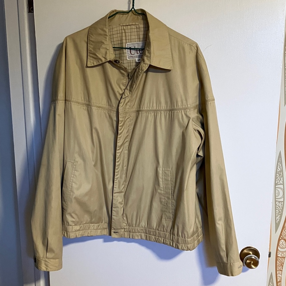 Vintage Utex Men’s Beige Windbreaker Jacket